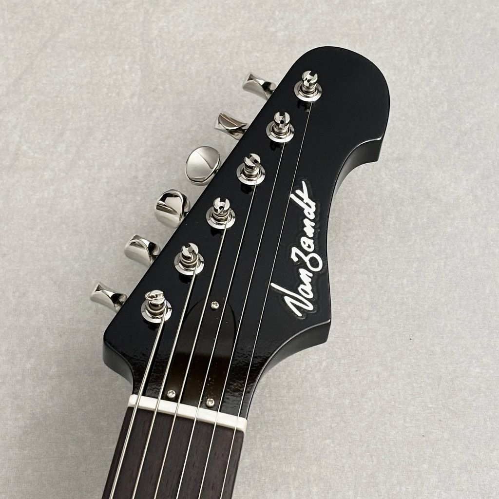 Bronson V ~Black~ | 【クロサワ楽器店オンラインショップ】いい楽器と