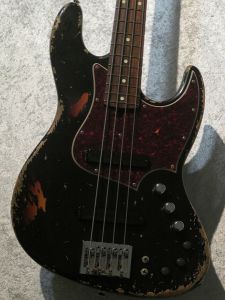 黒 系、4弦のベース検索結果一覧 | 【クロサワ楽器店オンライン