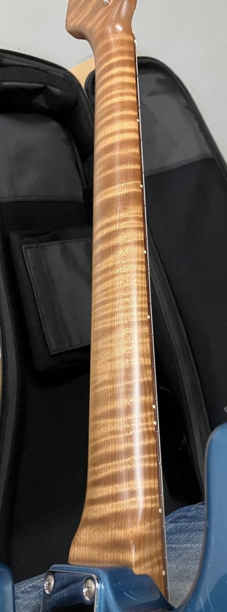 Suhr Classic Antique S Antique Roasted Flame Maple ~ Lake Pracid