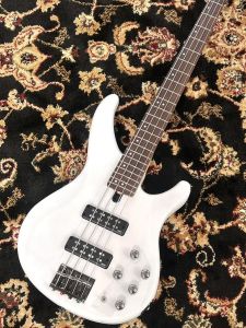 YAMAHA TRBX504 -Translucent White- 【3.74kg】