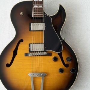 Gibson ES-175D Figured Vintage Sunburst 【2001年製・USED】【極上杢目&柾目ネック個体】【3.35kg】