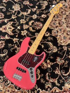 American Professional Classic Jazz Bass -Faded Dakota Red