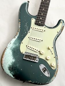 Fender Custom Shop 【Experience 展示モデル入荷!】 1961 Stratocaster Heavy Relic Sherwood Green Over Surf Green ≒3.61kg