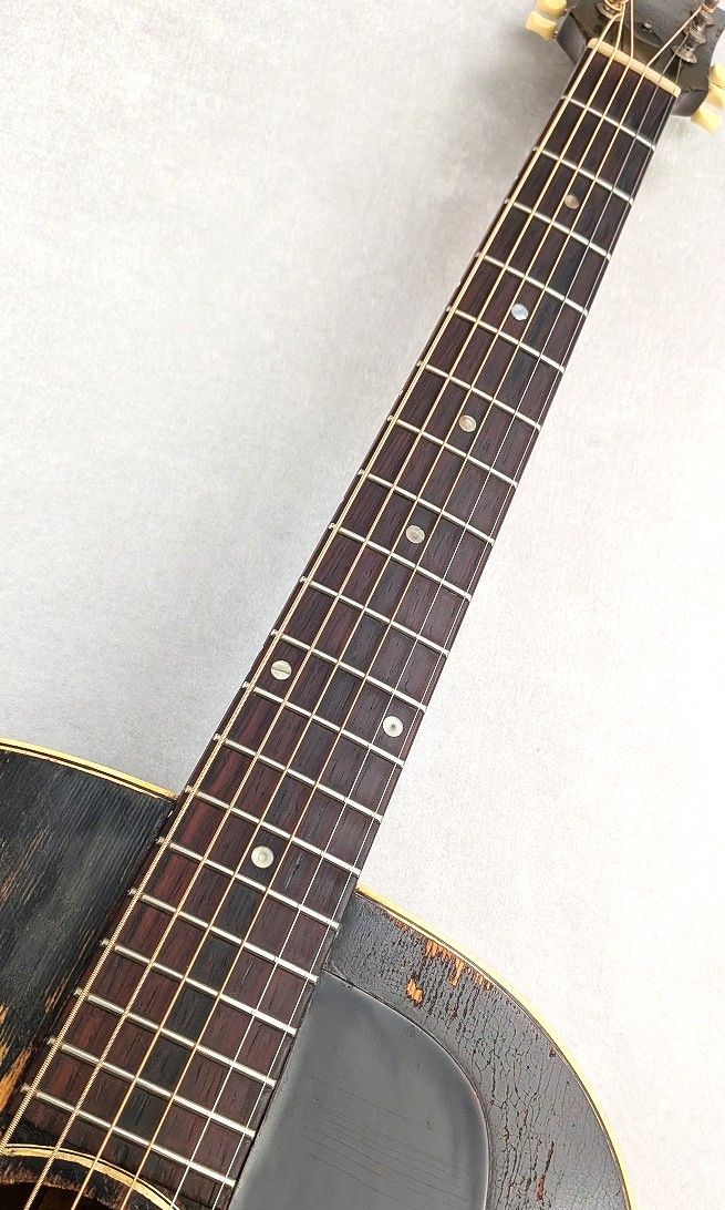 J-45 | 【クロサワ楽器店オンラインショップ】いい楽器とのいい出会い