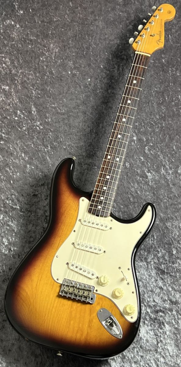 FENDER USA  American Vintage 62 ストラト 3TS 1990 Fender USA American Vintage 62 Stratocaster / 3TS: Guitars