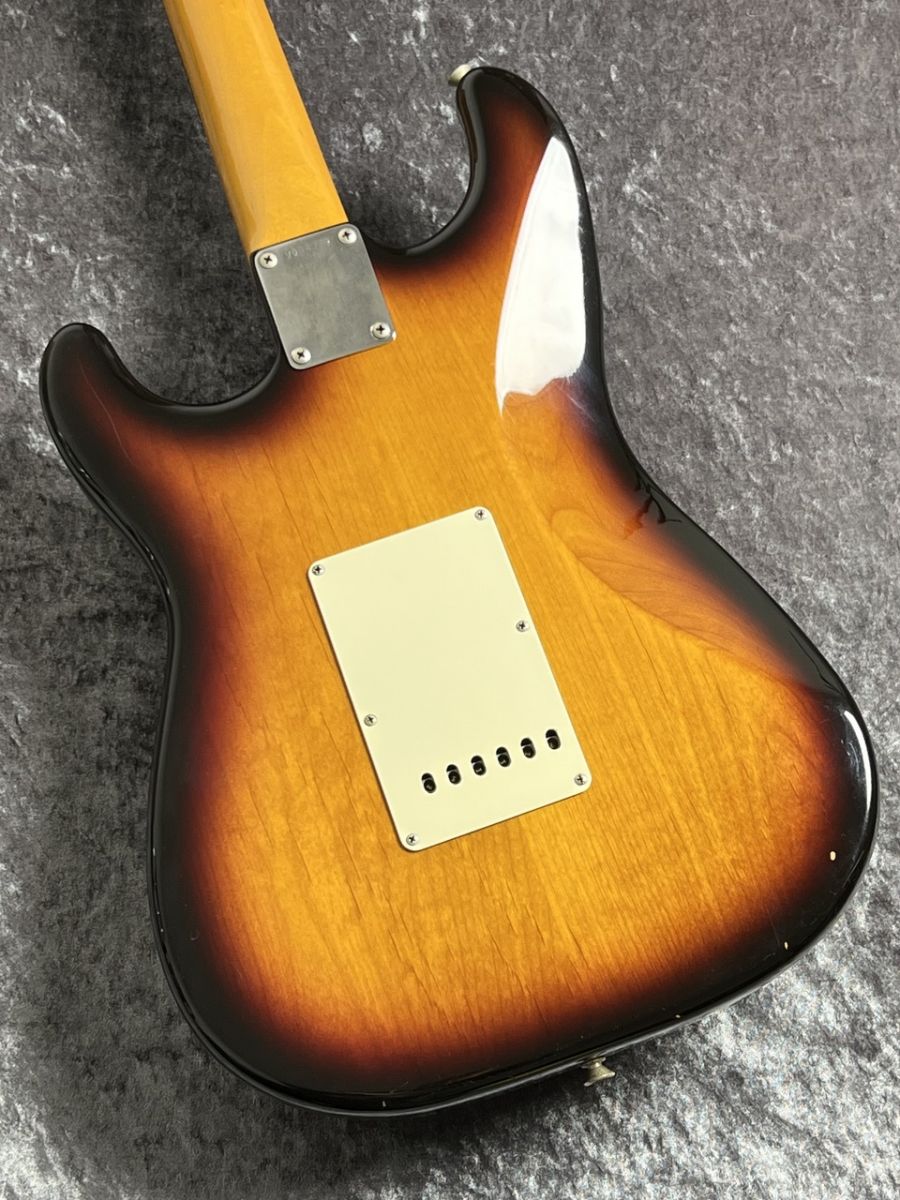 American Vintage 62 Stratocaster 3-Tone Subrust ≒3.66kg