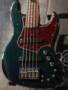 新品、5弦のベース検索結果一覧 | 【クロサワ楽器店オンラインショップ