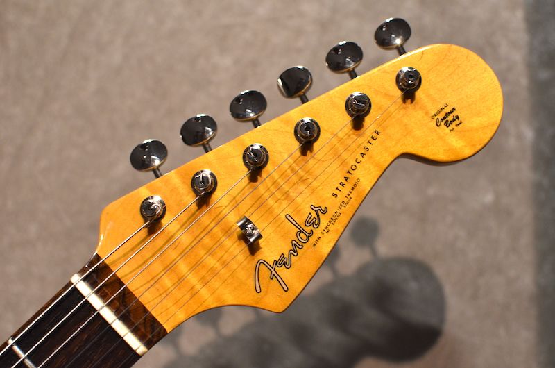 Limited Edition American Vintage II 1961 Stratocaster 3A Flame