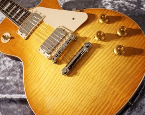 レスポールタイプ セットネック　サンバースト レスポールタイプ セットネック サンバースト レスポールタイプ セット