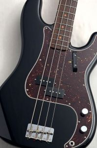 Fender、ローズウッド指板のベース検索結果一覧 | 【クロサワ楽器店