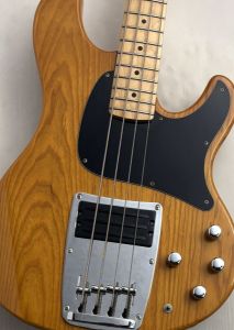 ナチュラル / 木目 系、メイプル指板のベース検索結果一覧