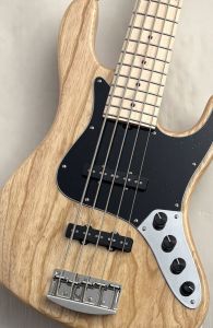 ナチュラル / 木目 系、メイプル指板のベース検索結果一覧