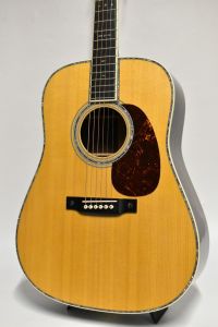 Martin D-42 【2022年製 中古品】【試奏動画あり】