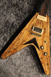 ナチュラル / 木目 系、メイプルトップ/マホガニーバックのエレキ