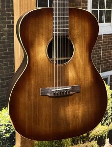 R.D.R. アコースティックギター サンバースト R.D.R. アコースティックギター サンバースト