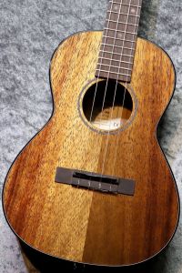Martin 【再入荷!!】 TKE Uke #38902 【テナー】【生鳴りも抜群】【充電式PU搭載】【池袋在庫品】【池袋店在庫品】