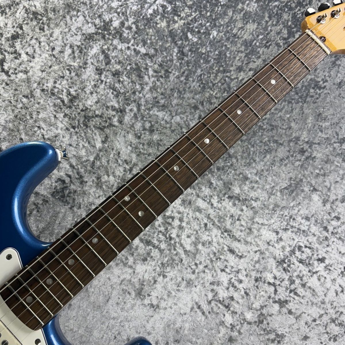 Classic Vibe '60s Stratocaster -Lake Placid Blue- | 【クロサワ楽器