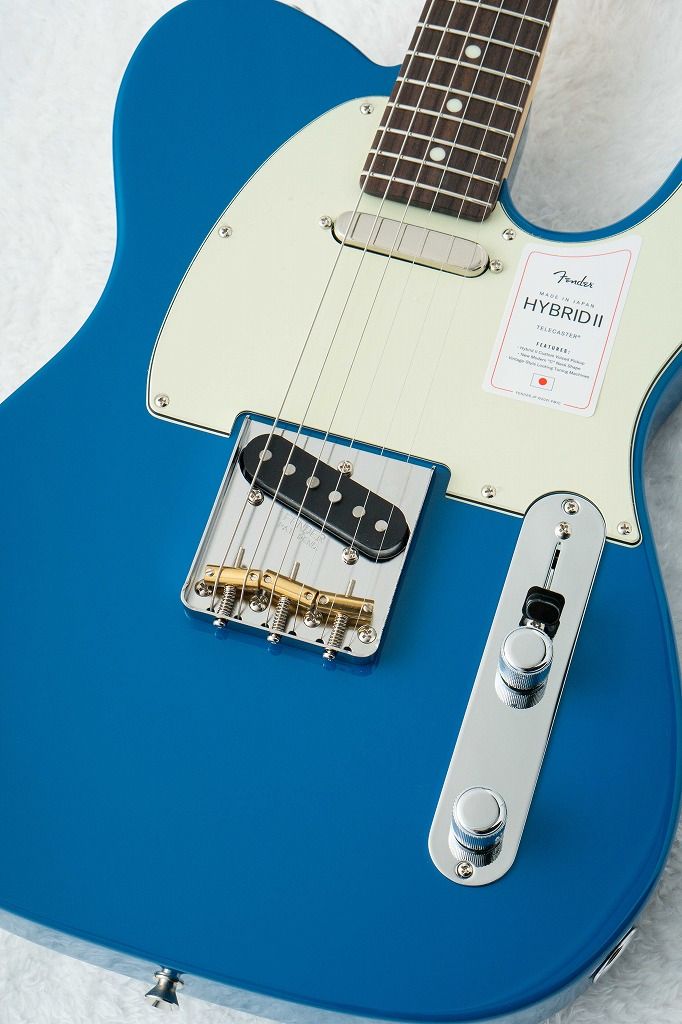 MADE IN JAPAN HYBRID TELECASTER Rosewood Fingerboard Forest Blue