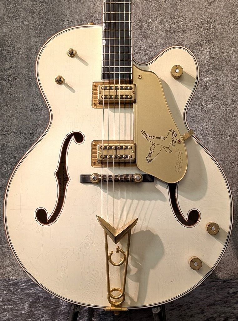 Custom Shop G6136-59 White Falcon Relic Masterbuilt by Chad