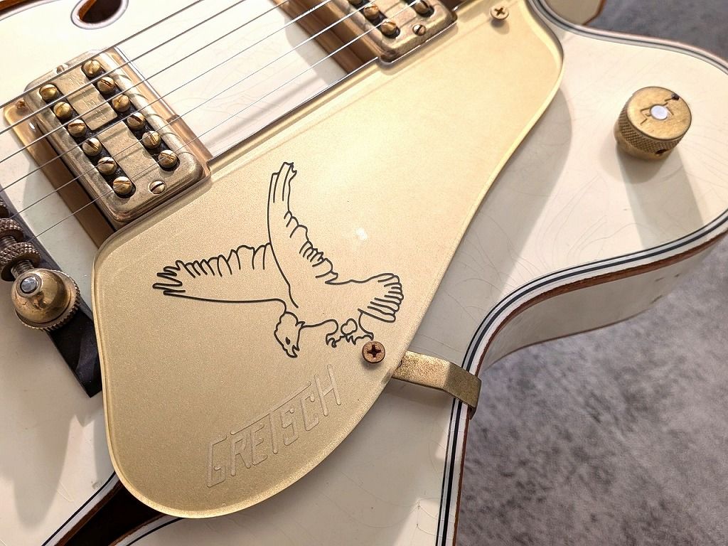 Custom Shop G6136-59 White Falcon Relic Masterbuilt by Chad
