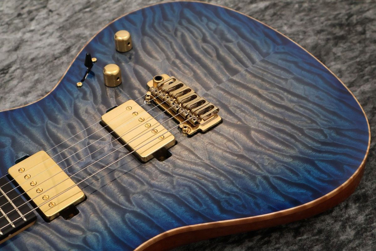 Custom Order DS496E 6A Quilt Maple/HM/F-Maho Dark See Through Blue