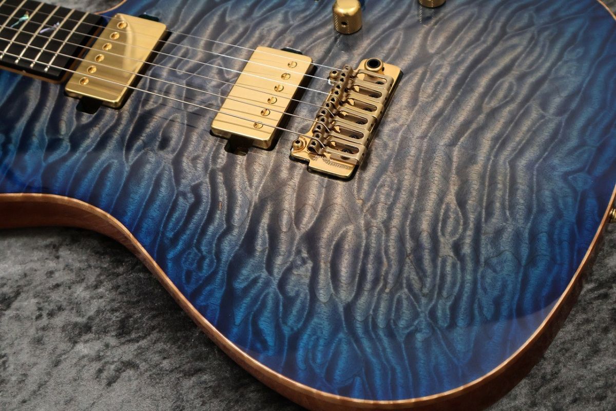 Custom Order DS496E 6A Quilt Maple/HM/F-Maho Dark See Through Blue