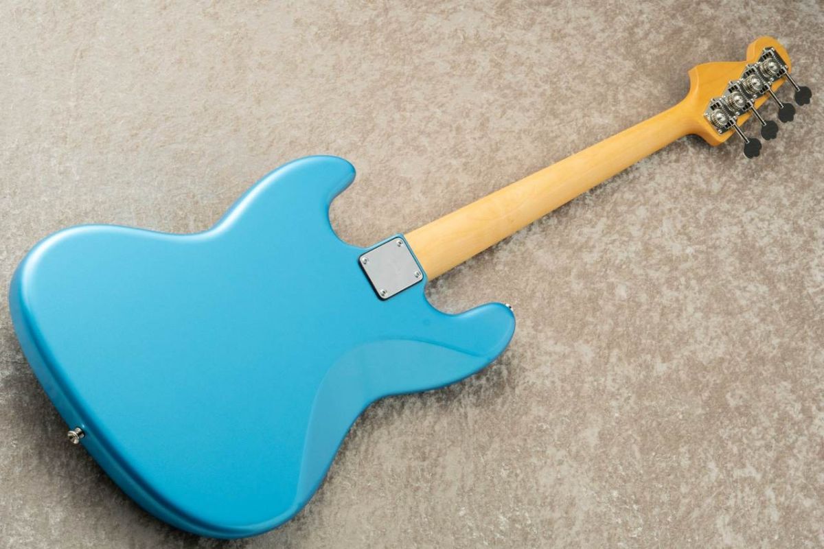 VJB-PS w/Matching Head, Neck Binding -Lake Placid Blue