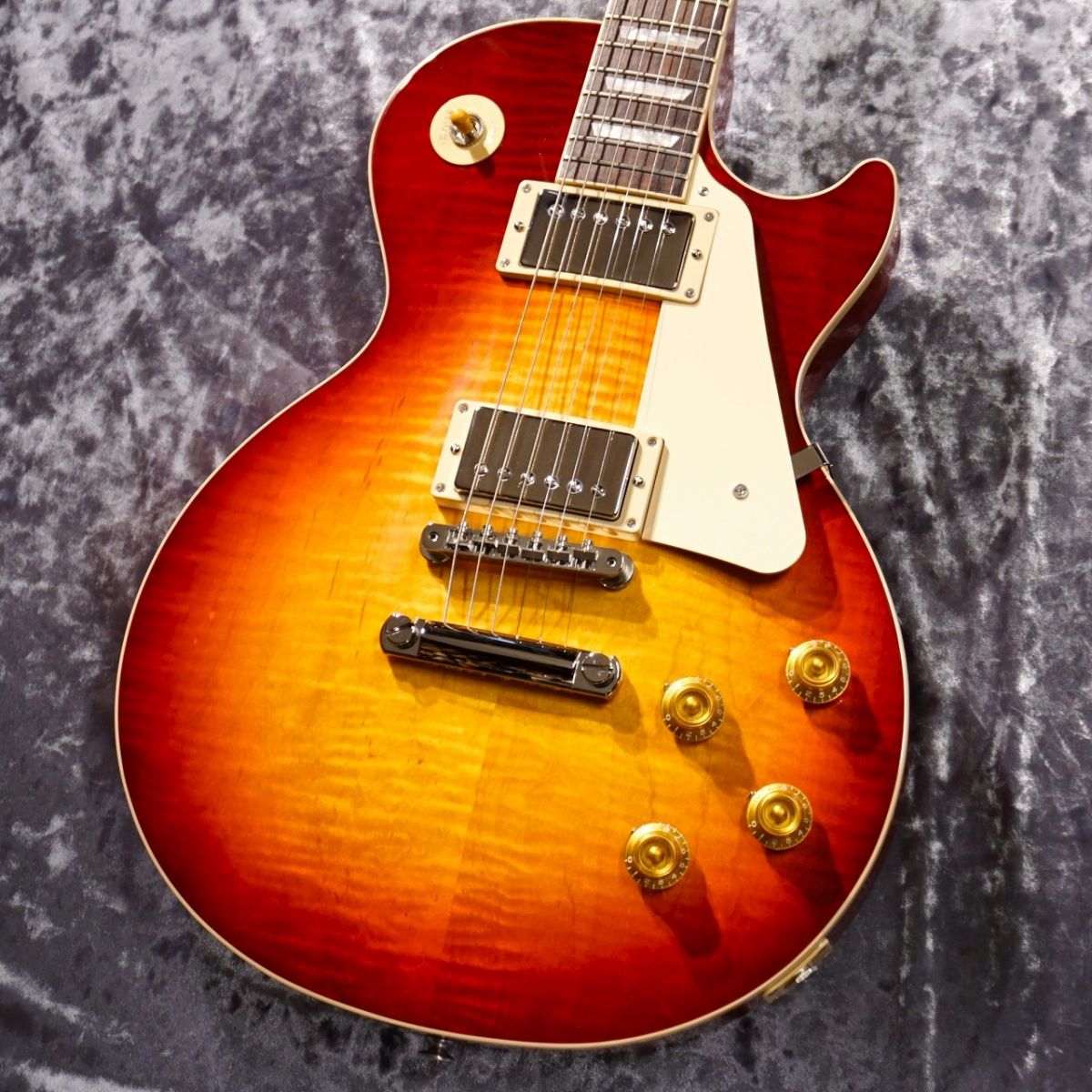 Les Paul Standard '50s Figured Top Heritage Cherry Sunburst