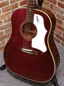 Gibson 60s J-45 Original  WineRed #22135096 【2025歳末特価セール価格！！】