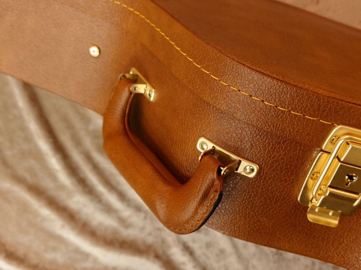 Gibson USA セミアコースティック用 ブラウンハードケース es-335 Original Hardshell Case Brown ES-335 | 【クロサワ楽器店オンライン