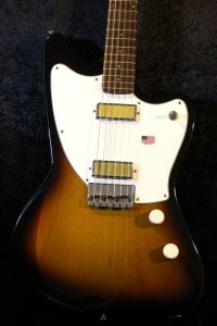 エレクトリックギター、サンバースト 系のエレキギター検索結果一覧