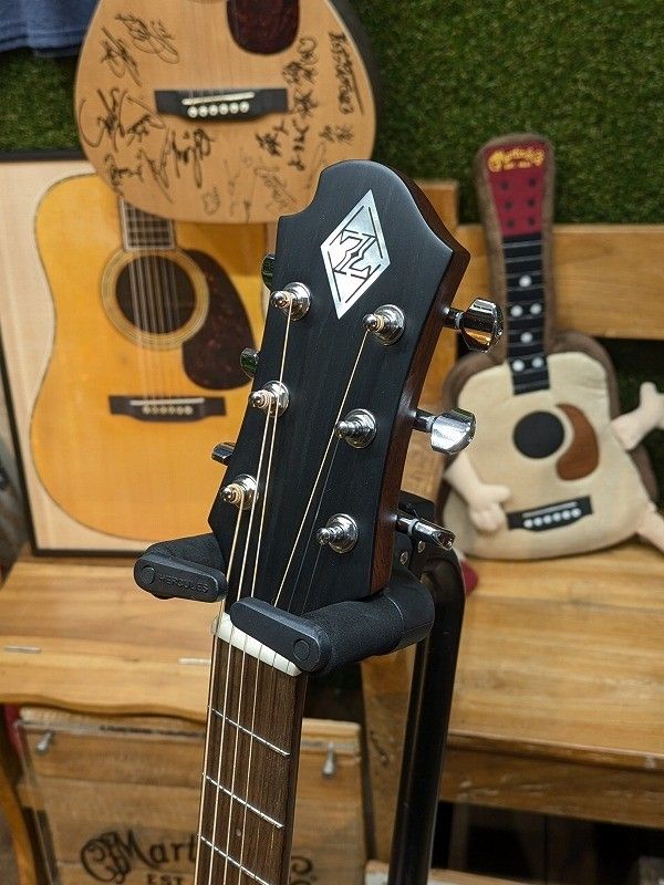 CAF-85HCW-C ~chay 直筆サイン入り 10th Anniversary Year Model