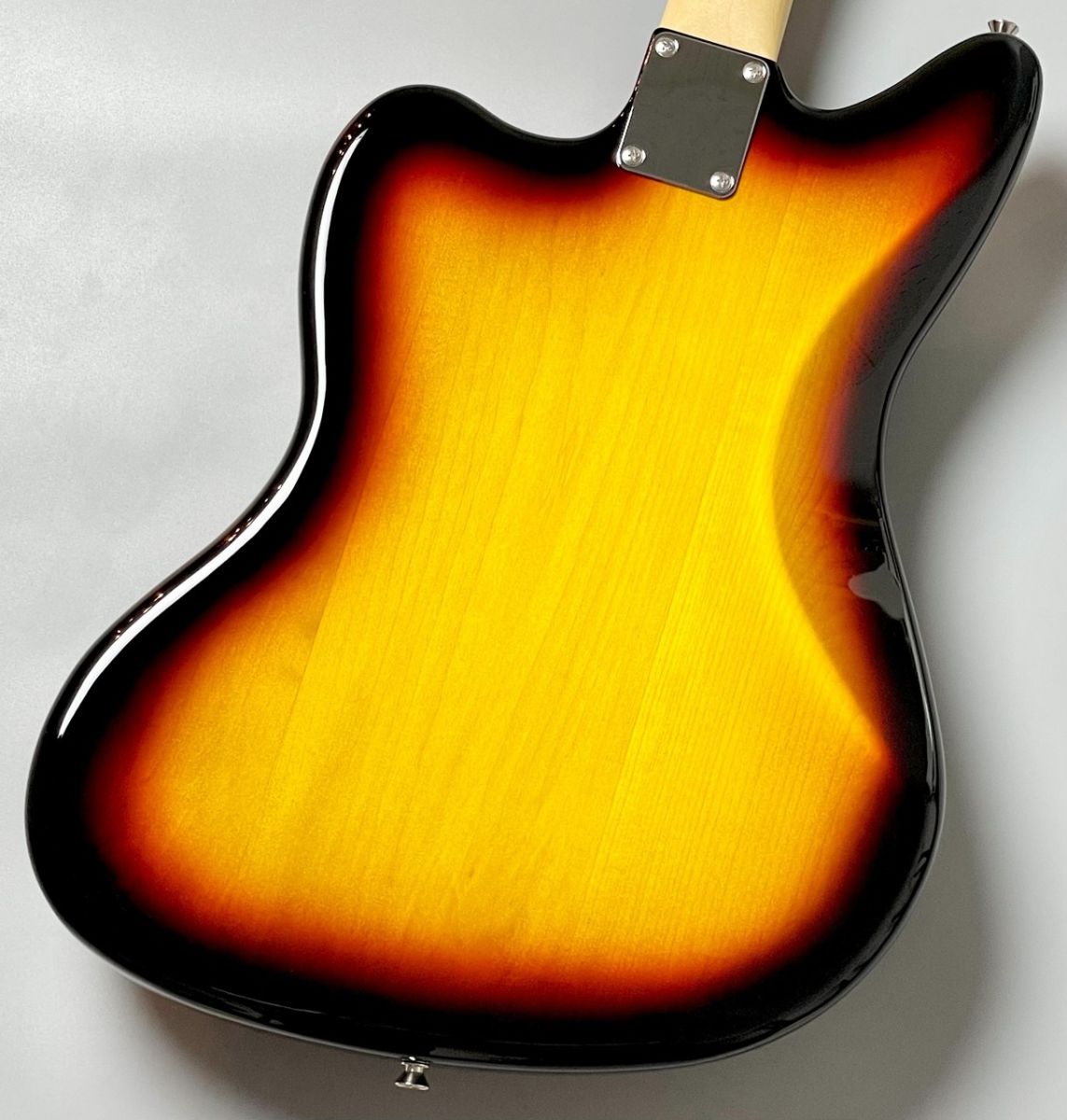 Made in Japan Traditional 60s Jaguar -3-Color Sunburst