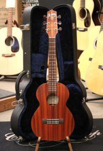 Kamaka 【動画あり】 HF-36 【2016年製USEDご委託品】【6弦ウクレレ/100周年記念ロゴ】