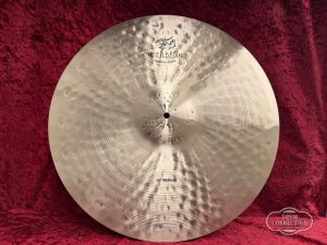Zildjian 【スタッフ選定品！】 K CONSTANTINOPLE Medium Ride 20" 1,987g 【試奏動画】