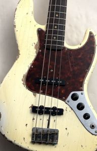 いのうえ出品ページ白いベースカラー Xotic XJ-1T 4st - White Blonde / Ash / M | Green Guitars Online Store