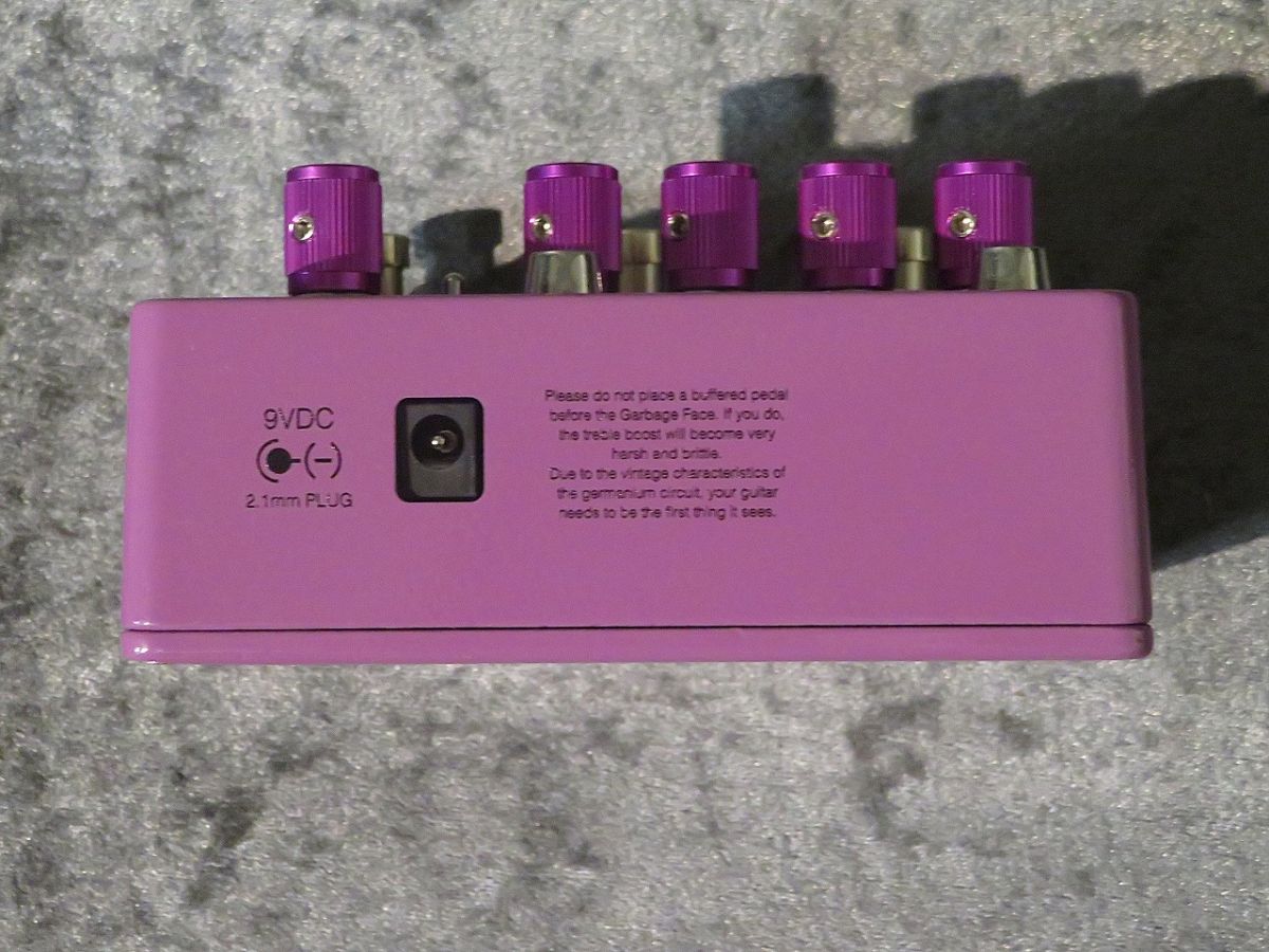 Garbage Face ギターエフェクター Wren and Cuff - Garbage Face Jr – LEP INTERNATIONAL