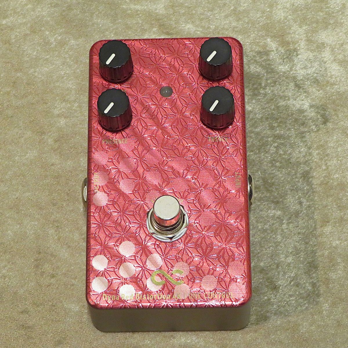 Dyna Red Distortion 4K | 【クロサワ楽器店オンラインショップ】いい