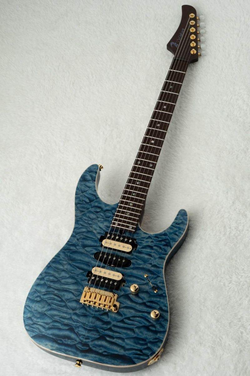 DST Pro 24 w/Master Grade Quilt Maple, Reverse Head -Trans Blue