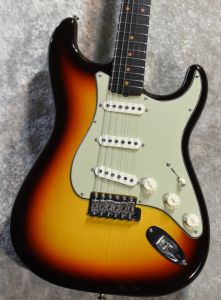 Fender Custom Shop、サンバースト 系のエレキギター検索結果一覧