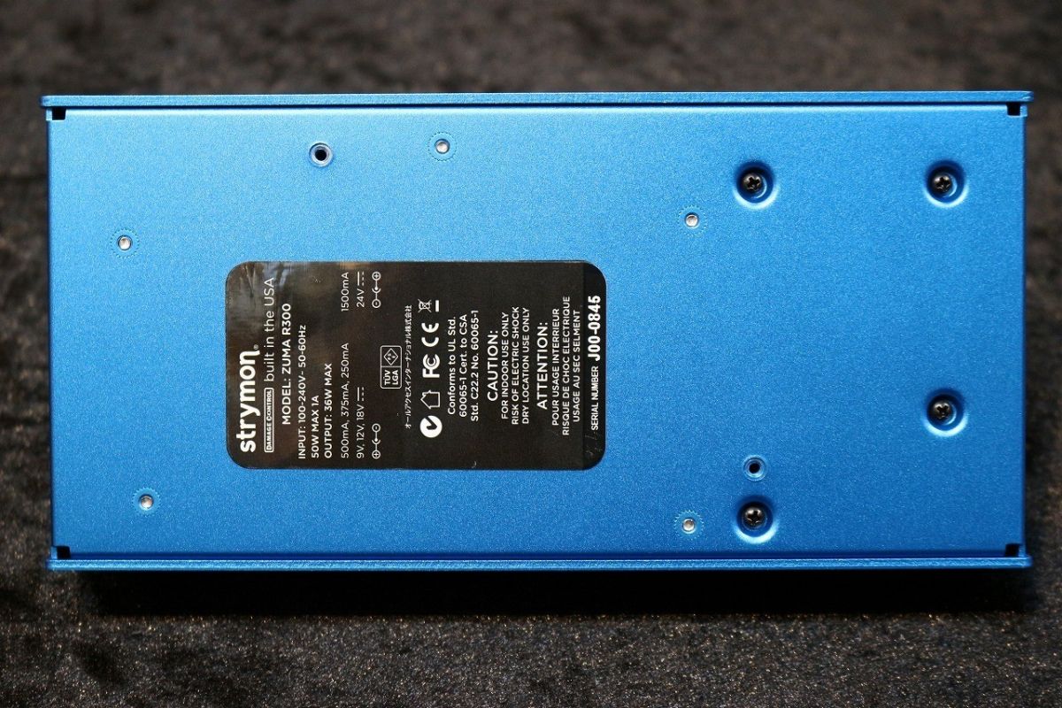 Zuma R300 薄型ハイパワーサプライユニット | 【クロサワ楽器店