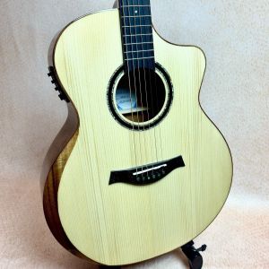 【美品/弦高2.5mm調整済 】Stafford SF250M アコギ 美品/弦高2.5mm調整済 】Stafford SF250M アコギ 2025年最新】Stafford