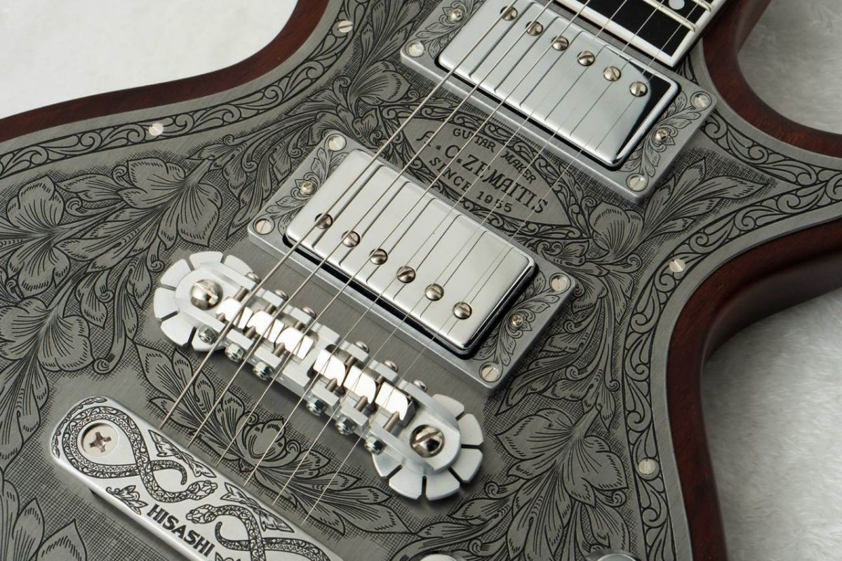 THE PORTRAIT Metal Front HISASHI Signature Model, Natural