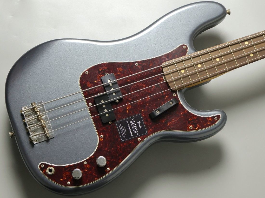 Limited Edition Vintera II Road Worn '60s Precision Bass -Charcoal