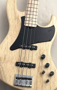 ナチュラル / 木目 系、4弦のベース検索結果一覧 | 【クロサワ楽器店