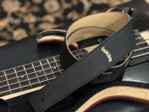 【谷沢様】Cort GB34A アクティブベース 純正ケース・ストラップ付 谷沢様】Cort GB34A アクティブベース 純正ケース・ストラップ付 谷沢