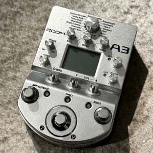 ZOOM 【USED】 A3 Pre-Amp & Effects for Acoustic Guitar 【アコースティックギター用多機能プリアンプ】