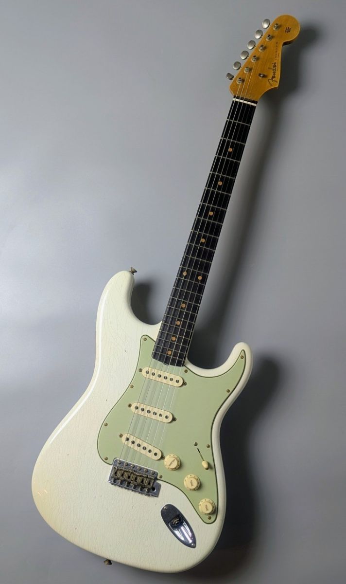 1960 Stratocaster Journeyman Relic - Aged Olympic White