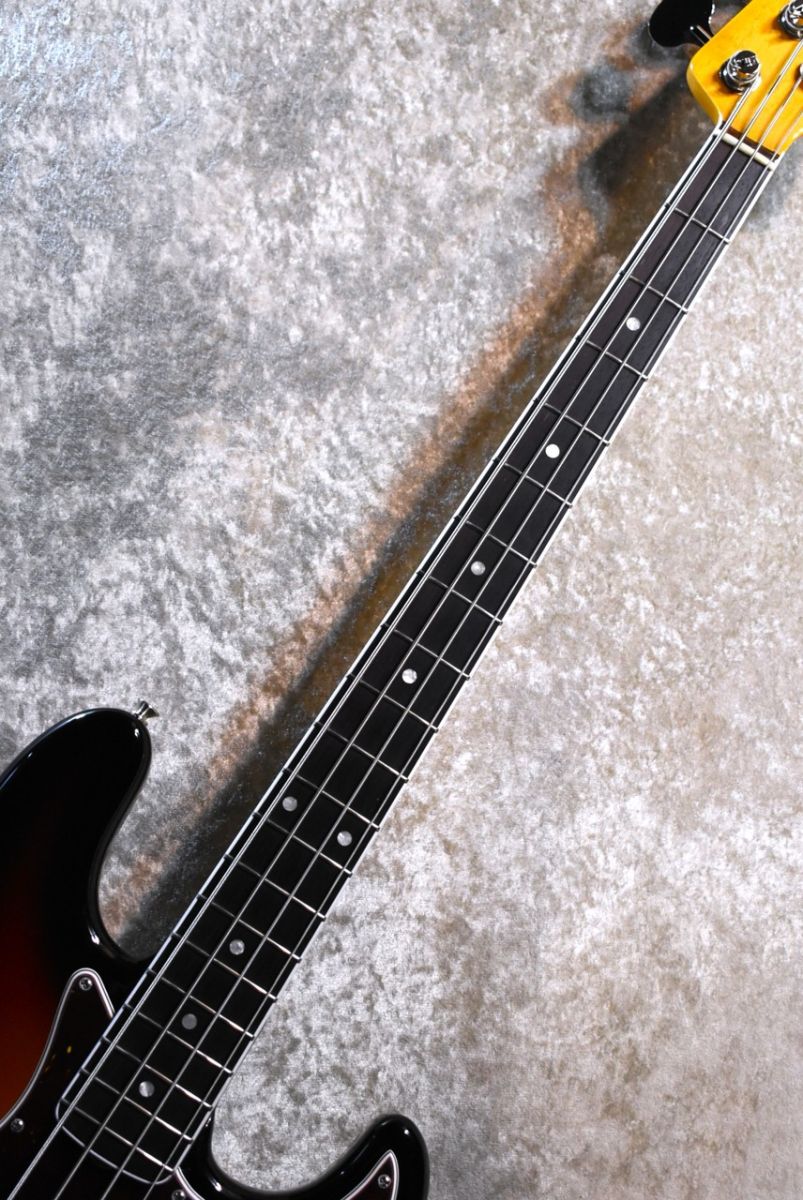 American Vintage II 1966 Jazz Bass -3-Color Sunburst- #V2554489