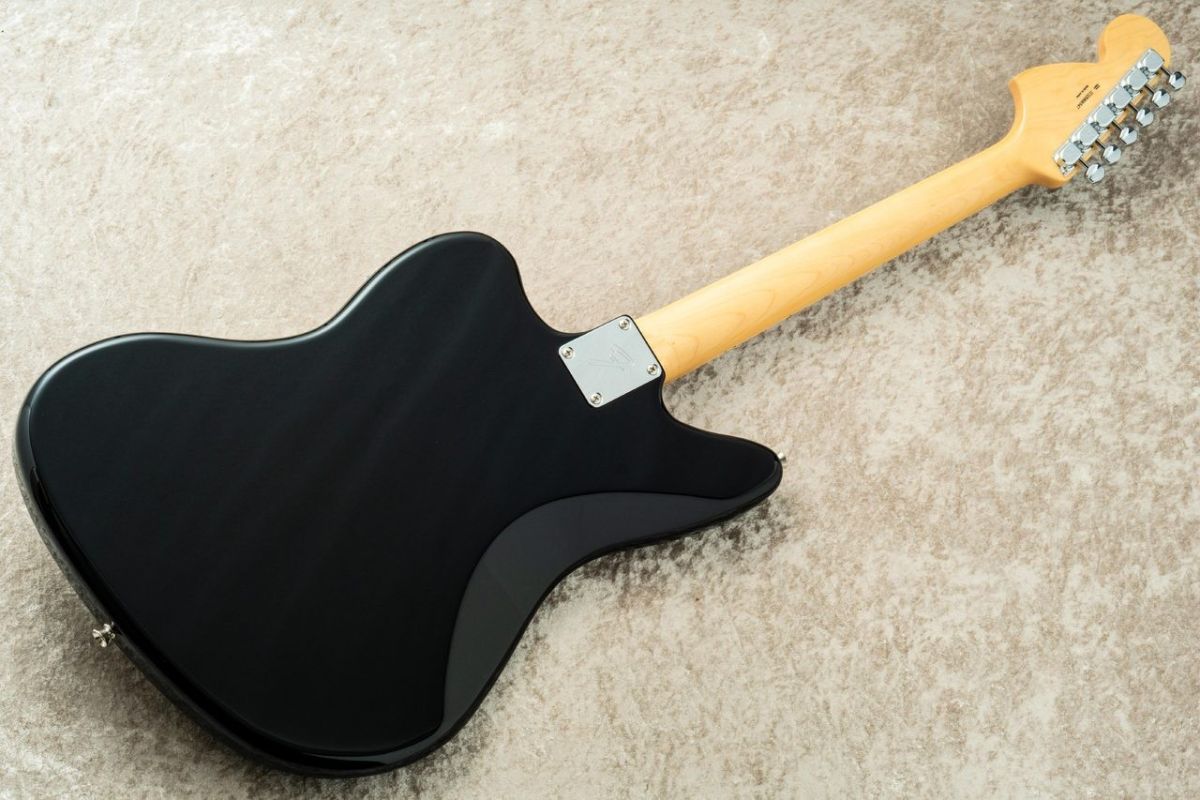 Made in Japan Traditional II Late 60s Jaguar Black Matching Head